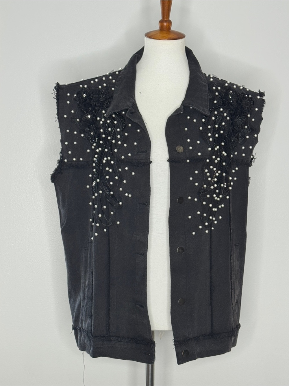Vici Black Sleeveless Jean Jacket Rhinestone Pearl-Embroidery Sequins Denim Vest
